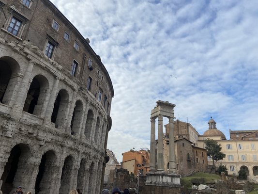 Teatro di Marcello by null