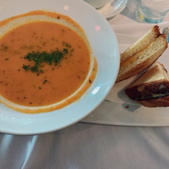 Monarch - Fresh Tomato Basil Soup & Grilled Cheese - New American Near Me - Houston, Texas