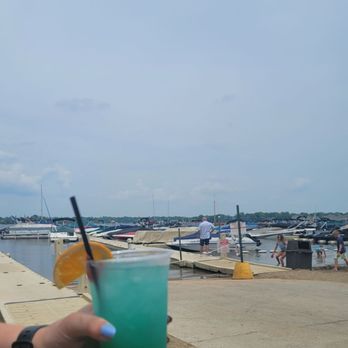 LINDY’S LANDING - Updated April 2025 - 282 Photos & 436 Reviews - 115 ...