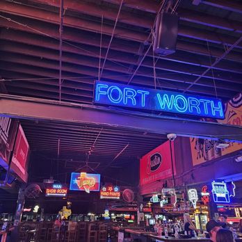 Billy Bob's Texas - Inside bar area - Music Venues Near Me - Fort Worth, Texas