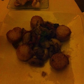 333 Pacific - Seared scallops - Steakhouses Near Me - Oceanside, California