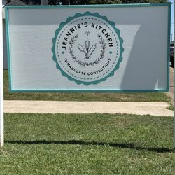 Jeannie's Kitchen - Signage