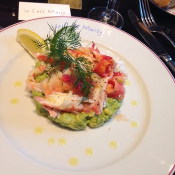 Le Café Marly - Salad/ avocado and king crab - French Near Me - Paris, 75 Le Café Marly - Salad/ avocado and king crab - French Near Me - Paris, 75