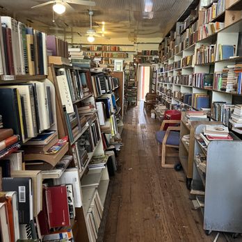 Poor Richard's Books - Print Media Near Me - Frankfort, Kentucky Poor Richard's Books - Print Media Near Me - Frankfort, Kentucky