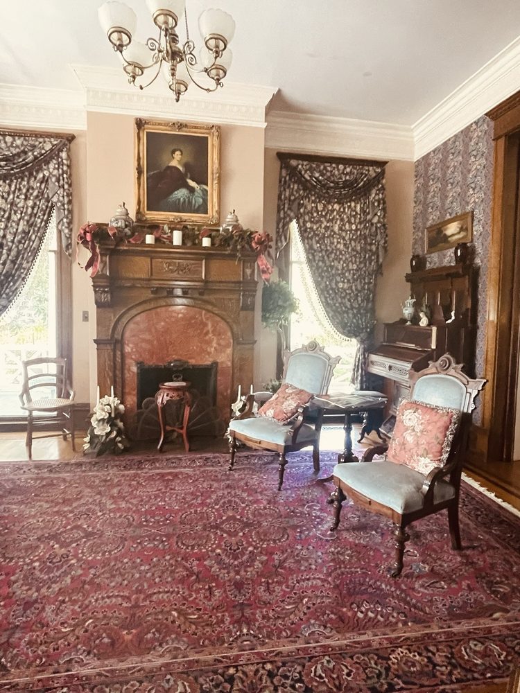 Rosehill Inn Bed & Breakfast