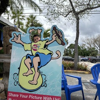 Dune Dog Cafe - American Near Me - Jupiter, Florida Dune Dog Cafe - American Near Me - Jupiter, Florida