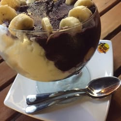 Açaí na Fruta - Tigel junto e misturado (cupuaçú com açaí)