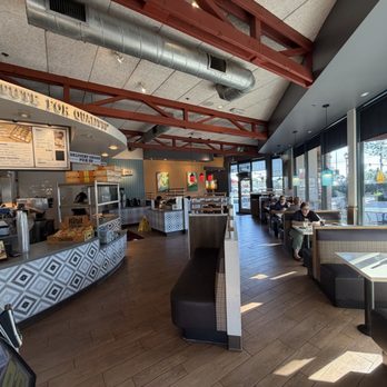 Habit Burger & Grill - Burgers Near Me - Eastvale, California