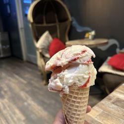 The Drunken Bean Coffee & Wine Bar - Strawberry shortcake icecream
