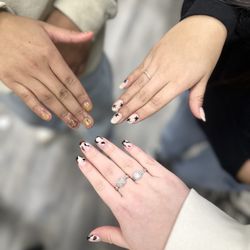 Sara Nail & Spa
