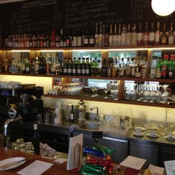 Zum Hut Café Und Weinbar - Bar