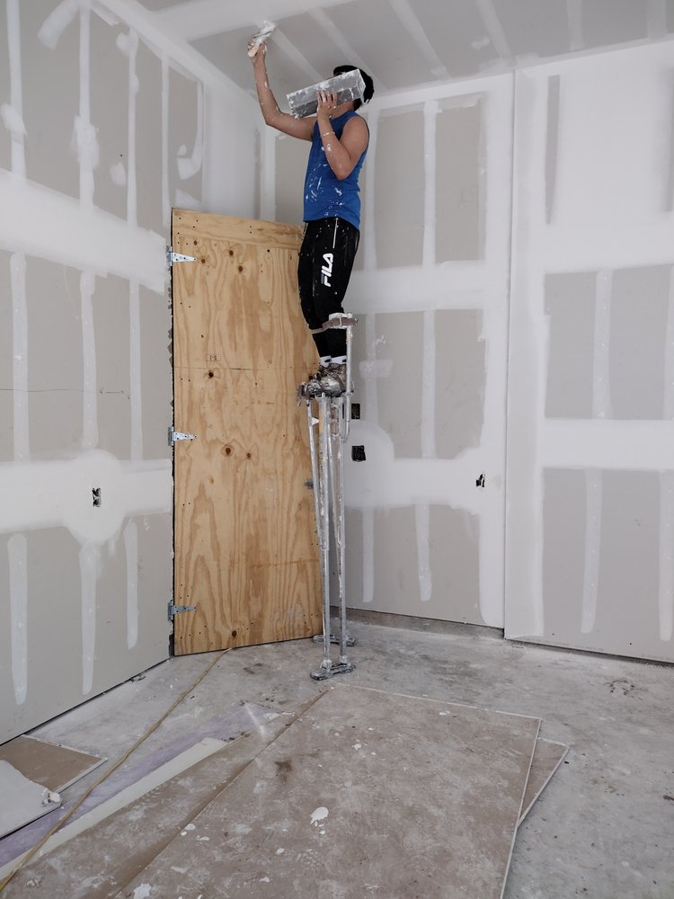 Slide of Adan Painting Services