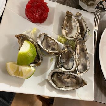 Syrah - Oysters - Seafood Near Me - San Vito lo Capo, TP Syrah - Oysters - Seafood Near Me - San Vito lo Capo, TP