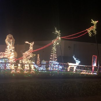 Indian Trails Christmas Lights - Local Flavor Near Me - Palm Harbor, Florida Indian Trails Christmas Lights - Local Flavor Near Me - Palm Harbor, Florida