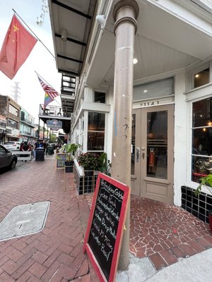 Zhang Bistro by null