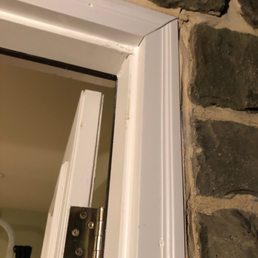 New door frame not unite square New door frame not unite square