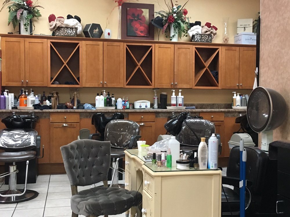 CUTTERS EDGE Updated August 2024 15 N Jefferson Ave, West Jefferson