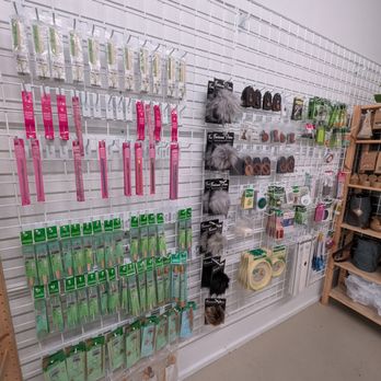 Aranea Craft Studio - Knitting Supplies Near Me - Hayward, California