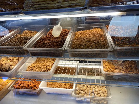 Raja Sweets & Indian Cuisine by null