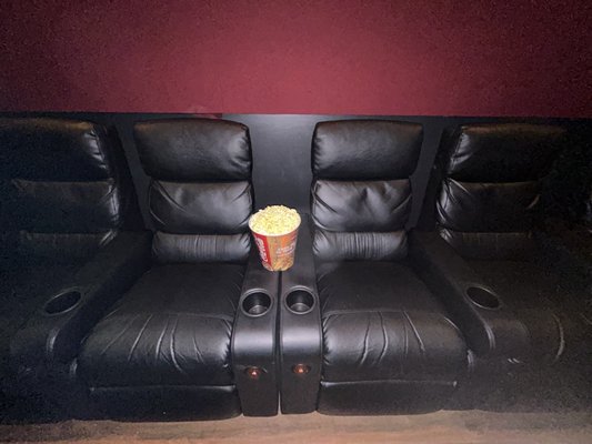 AMC River East 21 by null