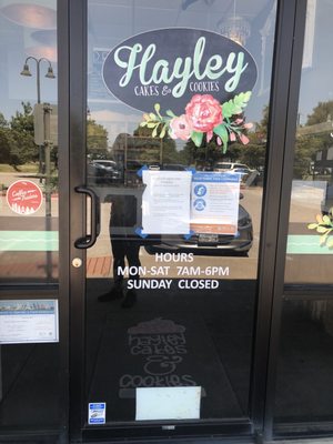 Hayley Cakes and Cookies by null