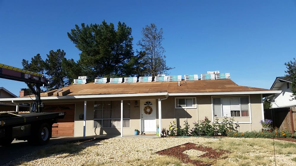 Slide of Chad's Roofing