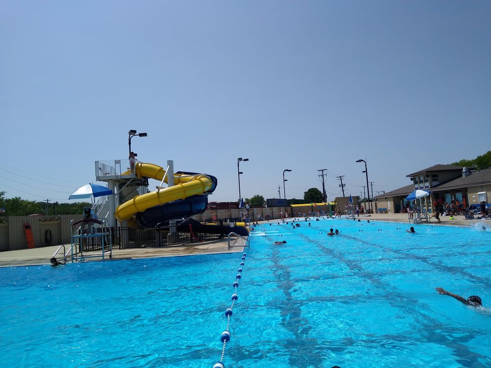 POOL ON PACIFICPARK DISTRICT OF FRANKLIN PARK Parks 9560 Franklin