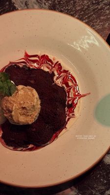 Mira Mediterranean & Hookah Lounge by null