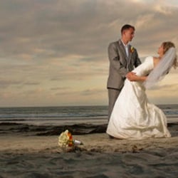 Southwest Portraits - Taken on Coronado Island. Affordable wedding photography for California and Arizona www.southwestportraits.com