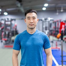 Brian Lim's Personal Training - A picture of me, the personal trainer with no smile =D
