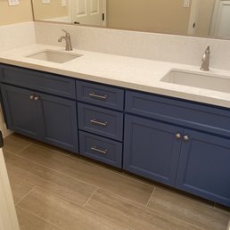 Updated the quartz counter and flooring Updated the quartz counter and flooring
