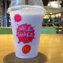 McDonald's - Aspettare mezz'ora al freddo? No dai mi prendo un milk shake ghiacciato al mc