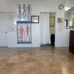 Ling's Acupuncture Clinic