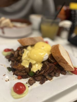 Cafe La Maude by null