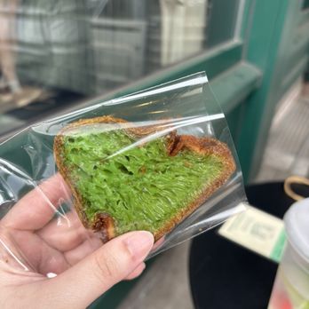 Bánh by Lauren - Honeycomb - Bakeries Near Me - New York, New York Bánh by Lauren - Honeycomb - Bakeries Near Me - New York, New York