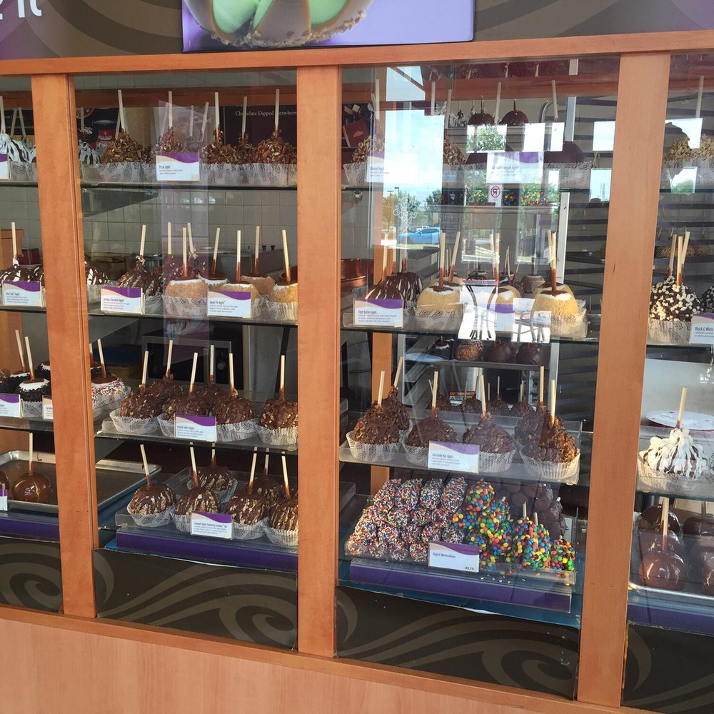 Cold Stone Creamery - Ice Cream & Frozen Yogurt Near Me - San Antonio, Texas