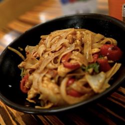 Bento - Drunken Noodles
