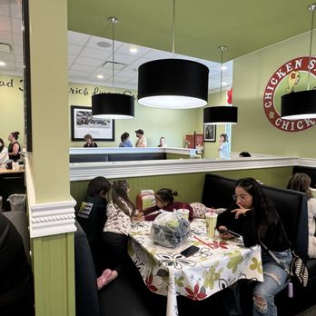 Chicken Salad Chick - Comfortable seating. - Salad Near Me - Albuquerque, New Mexico