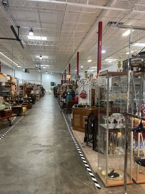 DECATUR ESTATE VINTAGE MARKET - Updated December 2024 - 79 Photos & 15 ...