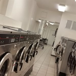 THE MISSING SOCK LAUNDRY - Updated May 2025 - 34 Photos & 103 Reviews