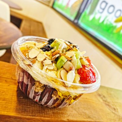 Sol Bol Acai Superfoods, LLC (Downtown Visalia) by null
