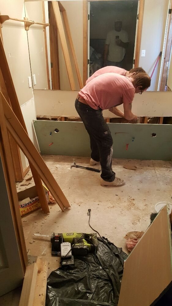 Slide of Express 24HR Plumbing And Electrical