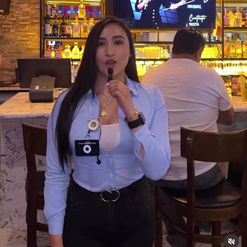 Waitress Waitress