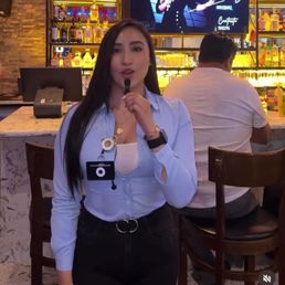 Waitress Waitress