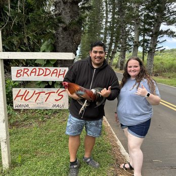 Hawaii by Storm - Braddah Hutt's for lunch! - Tours Near Me Hawaii by Storm - Braddah Hutt's for lunch! - Tours Near Me