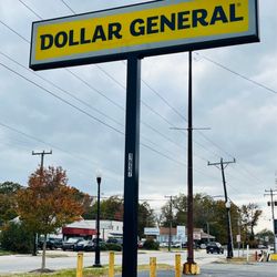 Dollar General - Sign in parking lot