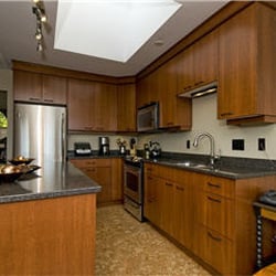 Innovative Kitchens & Bath