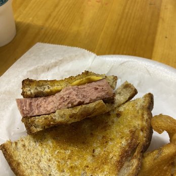 Lewis Country Store - Thick fried bologna sandwich and ff oh so good!! - Convenience Stores Near Me - Nashville, Tennessee