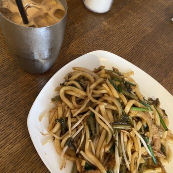 Cha Kee - Pan fried udon and Iced HK milk tea - Chinese Near Me - New York, New York