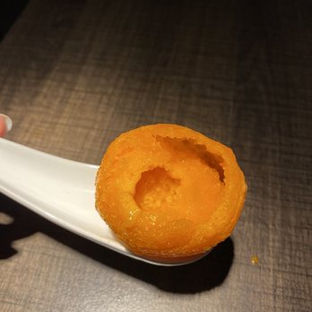 Uluh - Mini Pumpkin Puff - Tea Rooms Near Me - New York, New York Uluh - Mini Pumpkin Puff - Tea Rooms Near Me - New York, New York